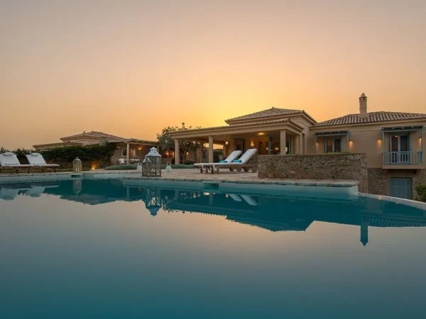 GREEK RIVIERA REALTY